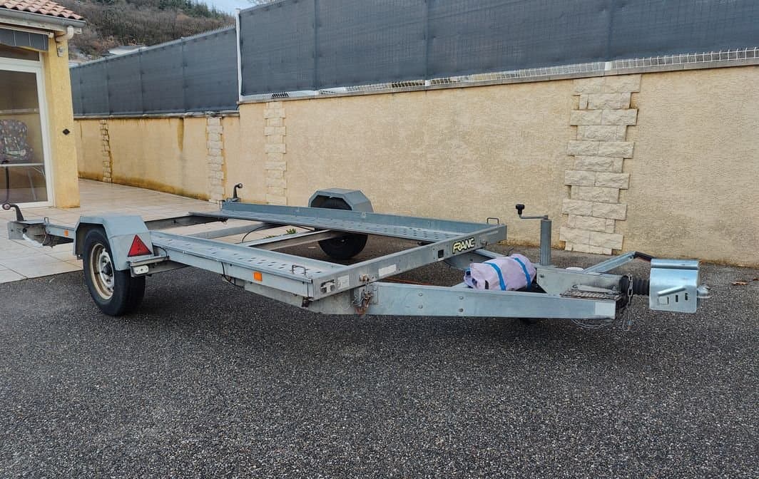 Remorque porte-voiture TRIGANO 1600kg