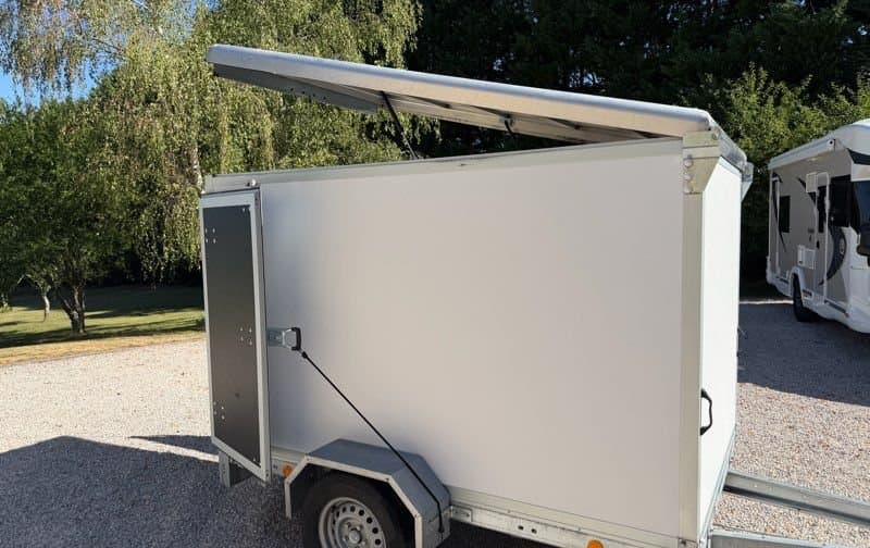 Vend remorque fourgon 1000kg freiné