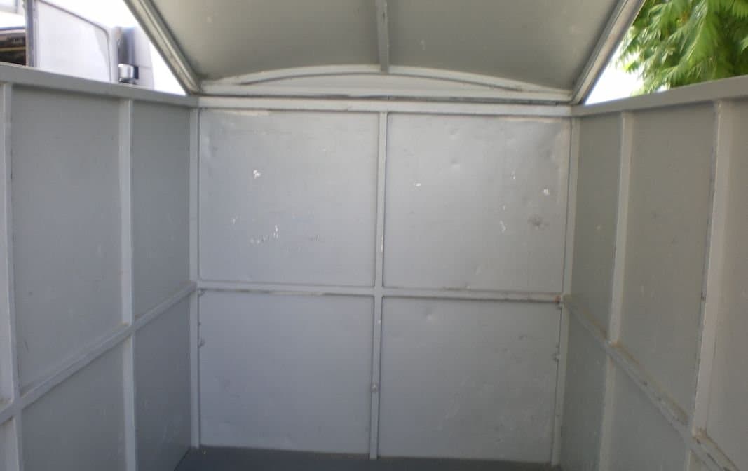 Remorque fermée de marque Moiroud 750 kl 3
