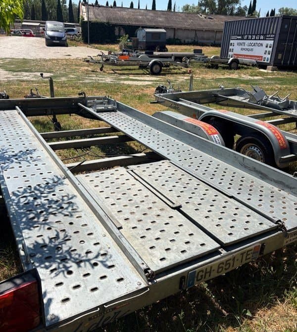 Porte voiture 2500kg plateau 2
